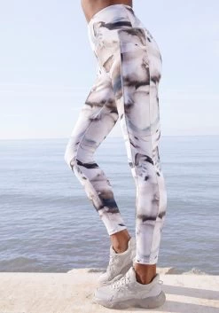 Roxy Bustierbikinitop CURRENT COOLNESS BRALETTE -Dames Winkel active by lascana legging 1 delig bruin