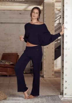 Bench. Loungebroek Met Iets Uitlopende Pijpen -Dames Winkel bench loungebroek met iets uitlopende pijpen blauw 3