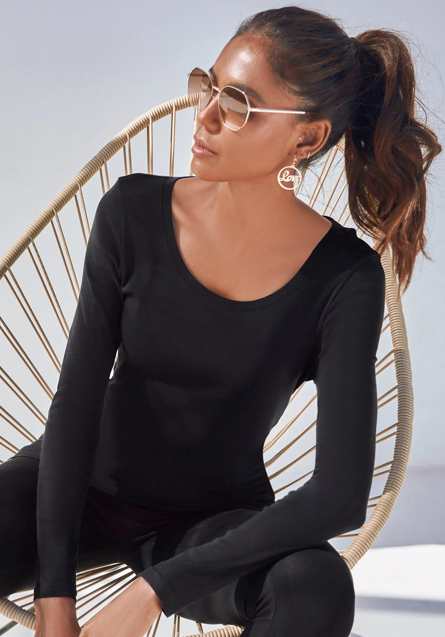 Bench. Shirt Met Lange Mouwen Bijzonder Lang Model En In Zachte Fijnribkwaliteit (set, 2-delig, Set Van 2 - Set Van 2) 2 Bench. Shirt Met Lange Mouwen Bijzonder Lang Model En In Zachte Fijnribkwaliteit (set, 2-delig, Set Van 2 - Set Van 2) - Image 2