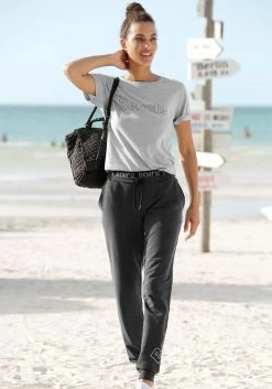 Bench. T-shirt -Dames Winkel bench t shirt grijs 17