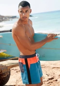 Bench. Zwemshort Davis In Colourblocking-design 21 Bench. Zwemshort Davis In Colourblocking-design -Dames Winkel bench zwemshort davis in colourblocking design multicolor 4