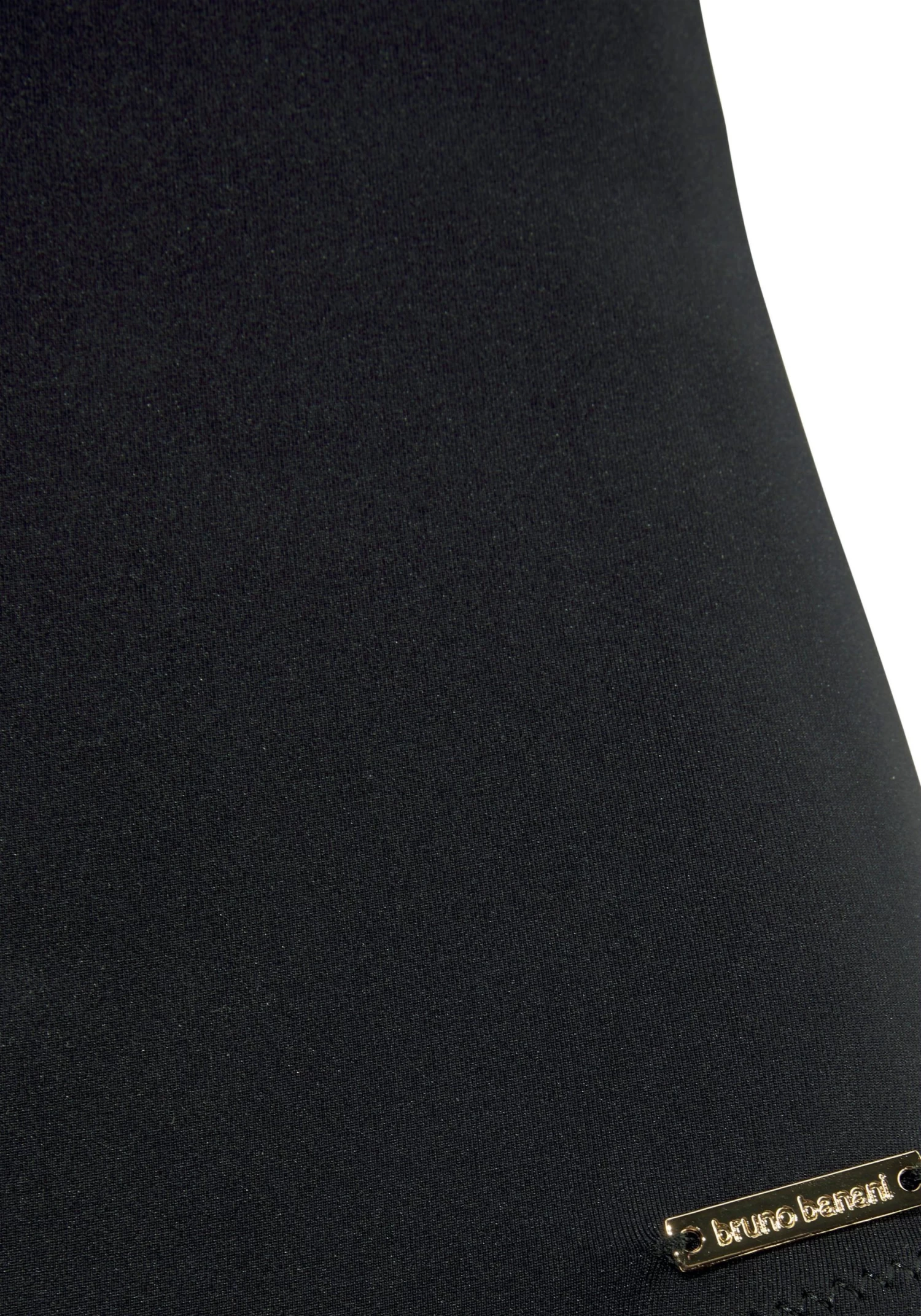 Bruno Banani Badpak Met Goud-zwarte Accessoires 5 Bruno Banani Badpak Met Goud-zwarte Accessoires - Image 5