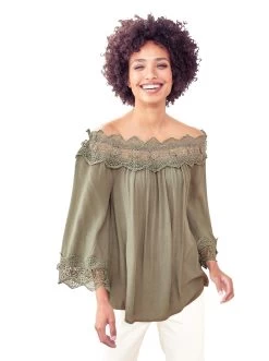 Vivance Shirt Met 3/4-mouwen Met Modieuze Manchetten En Goudkleurige Knopen (Set Van 2) 26 Vivance Shirt Met 3/4-mouwen Met Modieuze Manchetten En Goudkleurige Knopen (Set Van 2) -Dames Winkel heine blouse met carmenhals groen 2