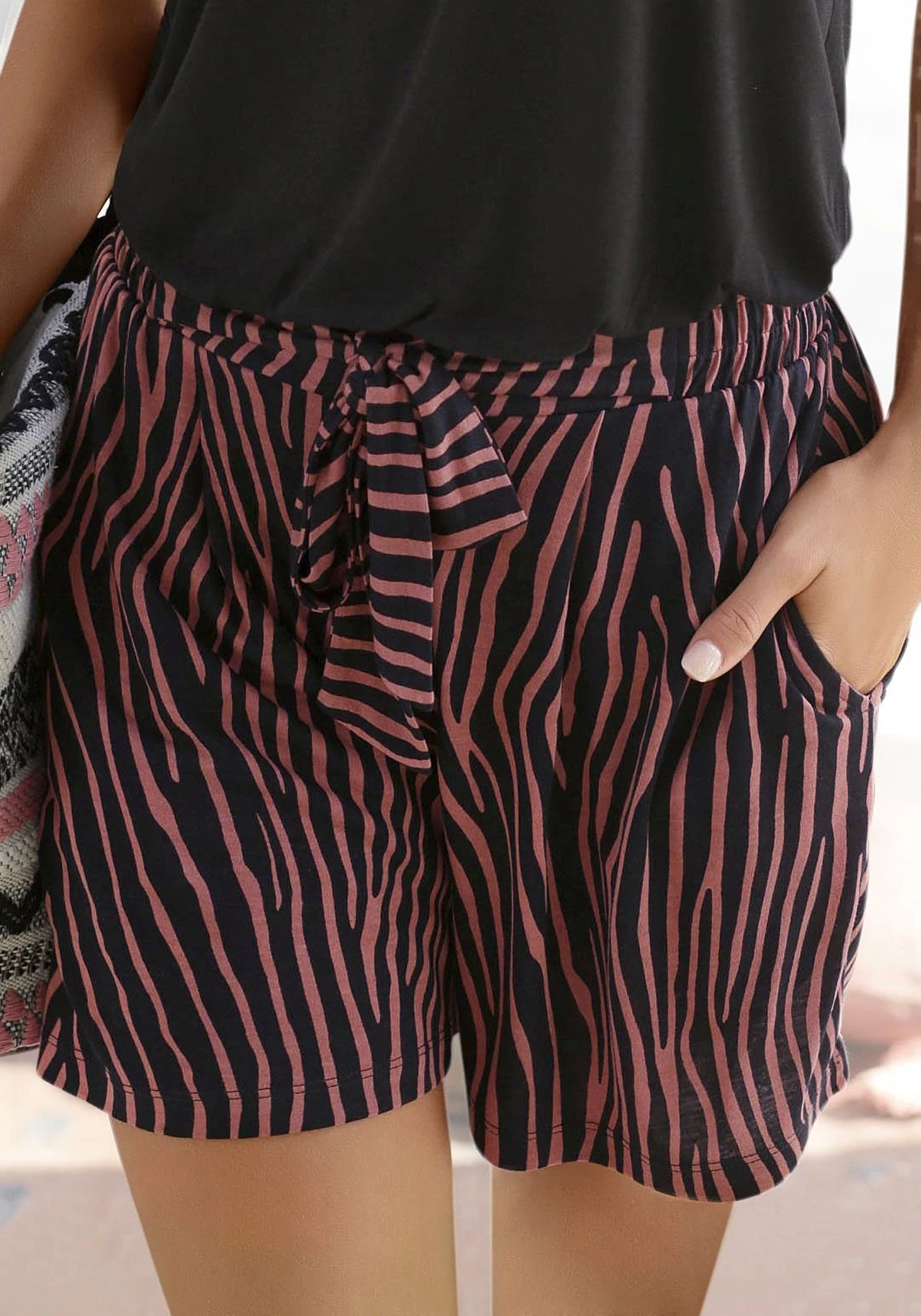 Venice Beach Beugelbikini Epica Met Tie-dye-effect 12 Venice Beach Beugelbikini Epica Met Tie-dye-effect - Afbeelding 12